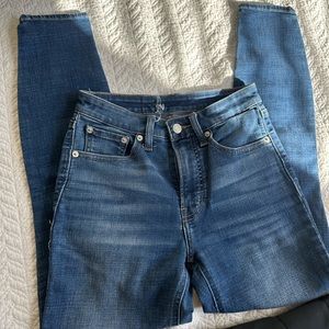 High rise bridgette jean